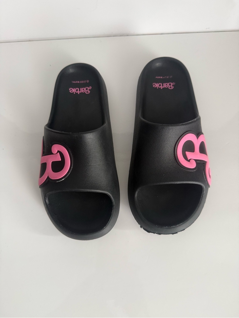 MATTEL BARBIE EVA SLIDE SANDALS BLACK WOMEN'S SIZE 7-8 REGULAR Worn Once